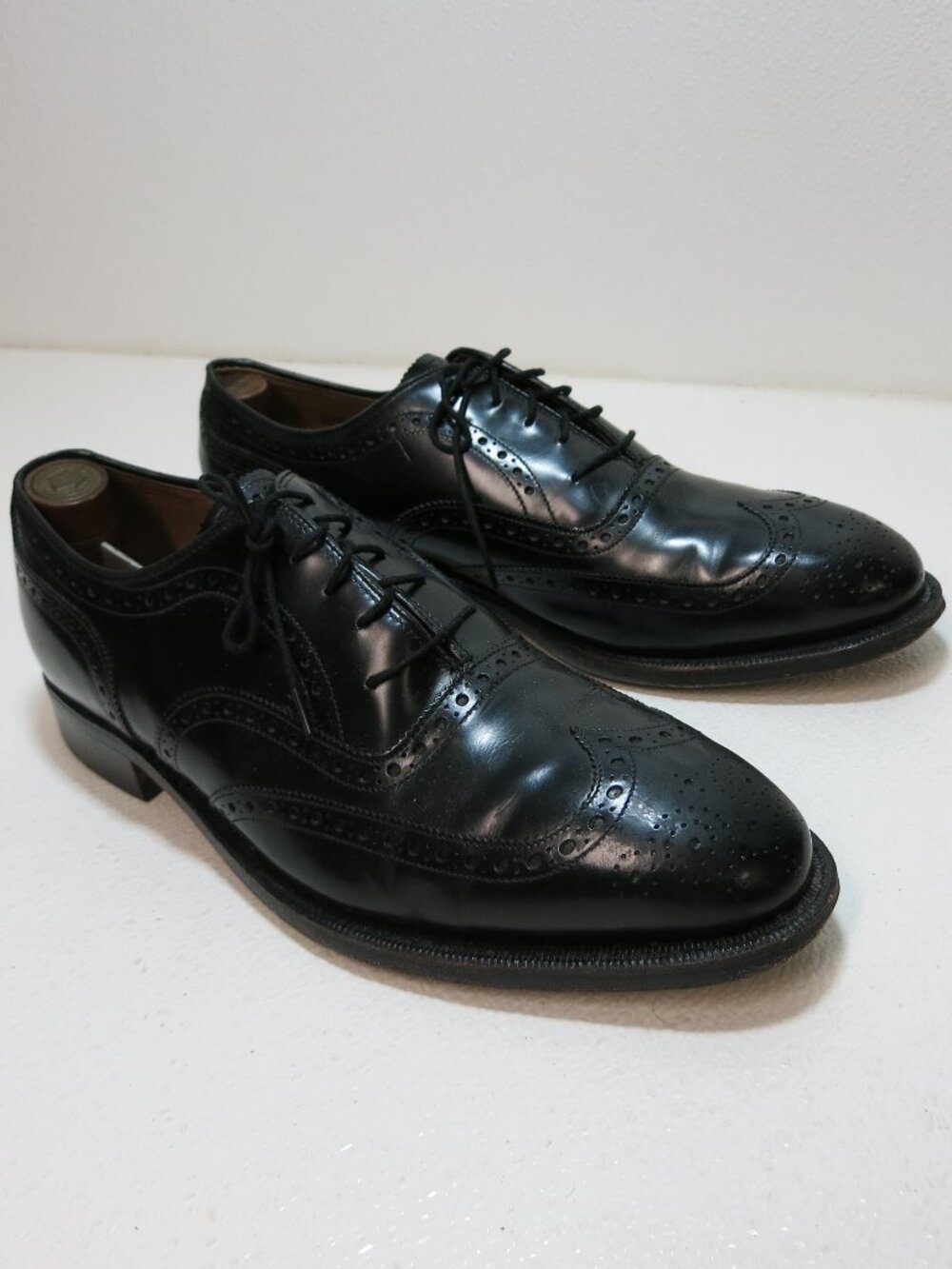 Johnston & Murphy Limited Brogue Wingtip Leather Dress Oxfords Men's Footwear 9 - Picture 2 of 7